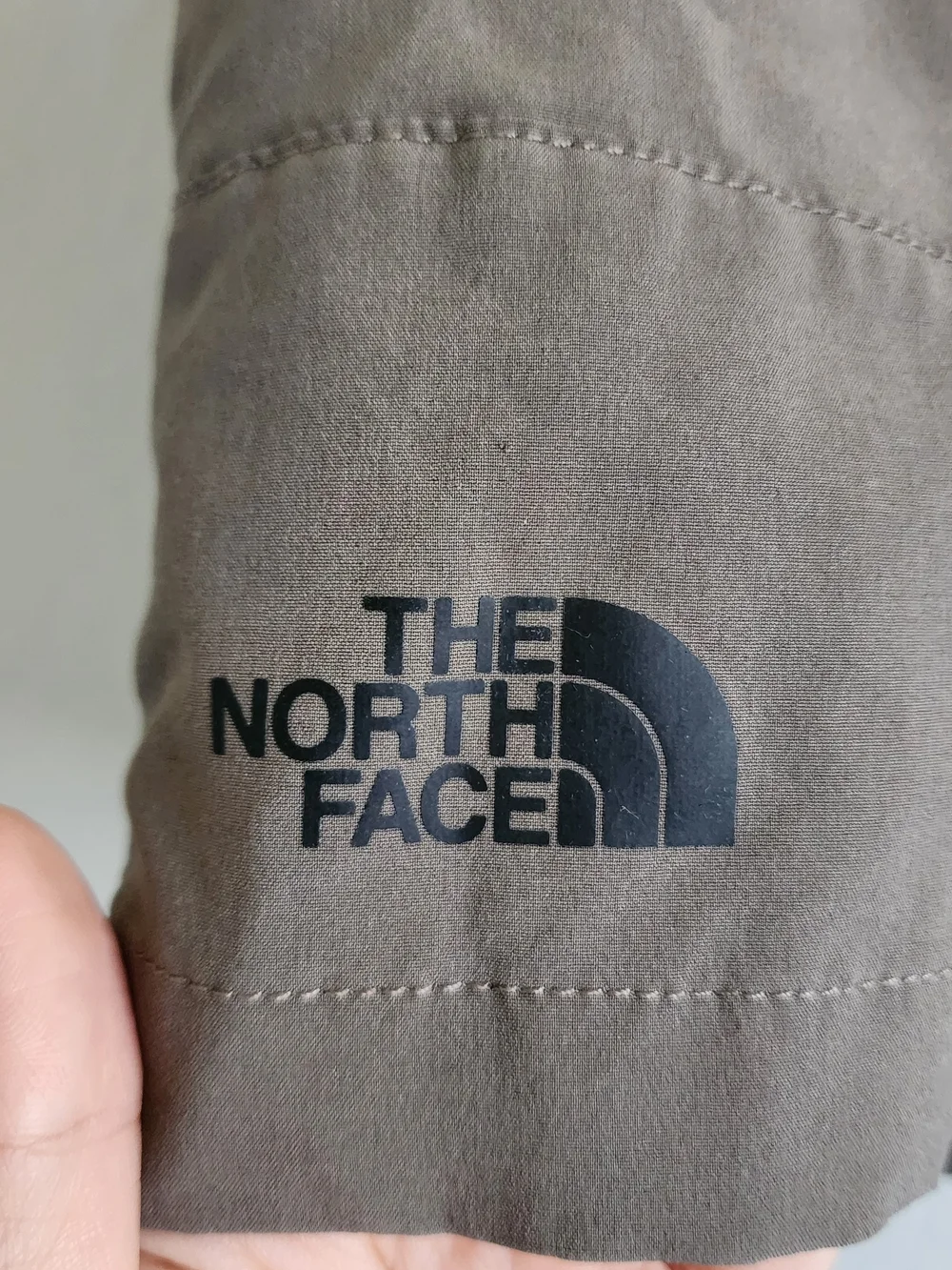 The North Face Paramount Active Hiking Shorts Men's 31 Brown Water-Repellent